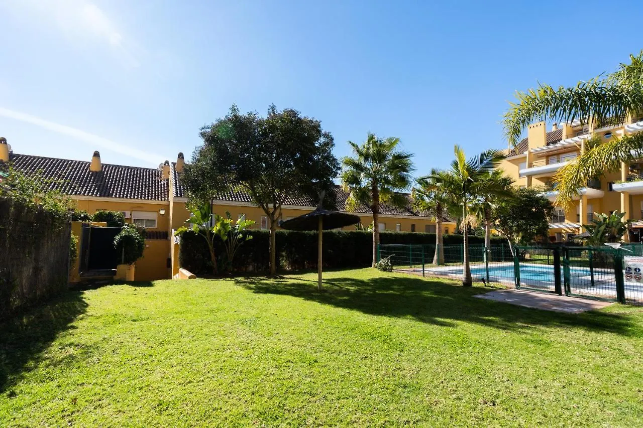 Casa En El Puerto De Santa Maria Solo Familias O Grupo Mayores De 25 Anos Holiday home